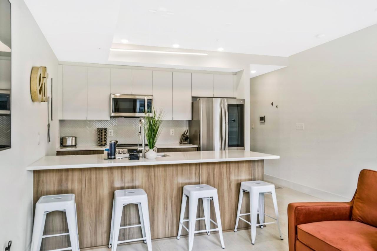 Luxurious And Stylish 2 Bedroom 2 Bathroom Suite Washington Eksteriør bilde